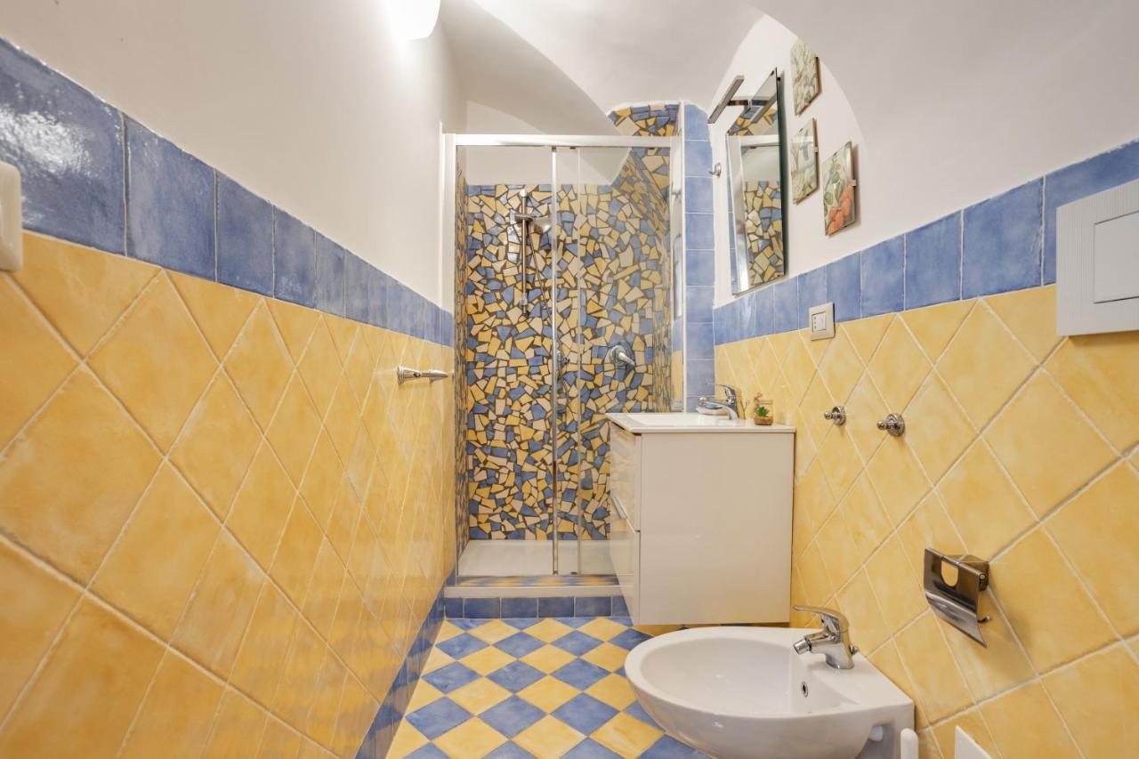 Guesthost - Casa Querida Central & Elegant Flat Napoli Ngoại thất bức ảnh