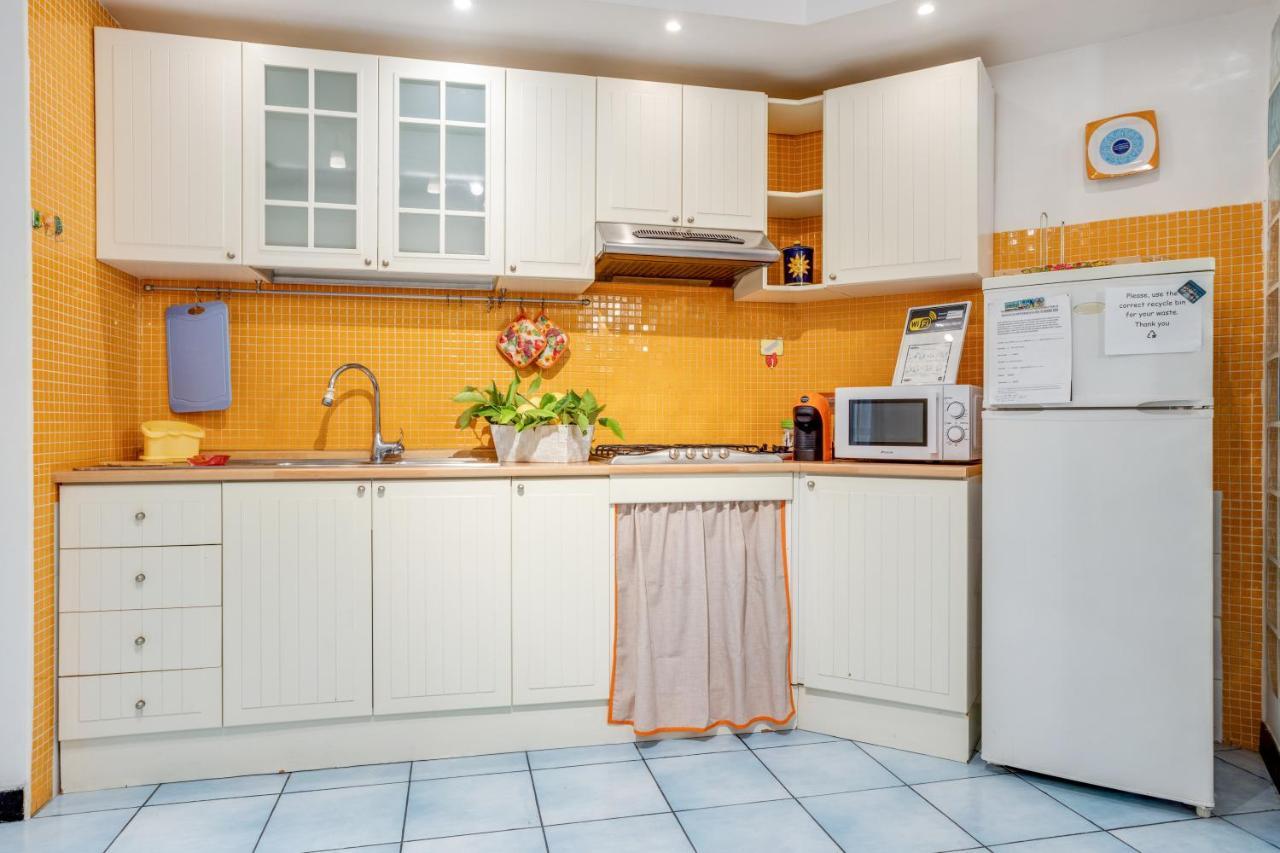 Guesthost - Casa Querida Central & Elegant Flat Napoli Ngoại thất bức ảnh